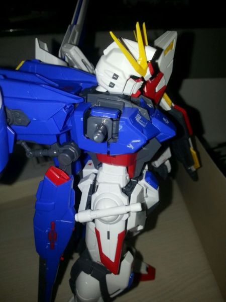 文件:BuildStrikeGundam素组图4.jpg