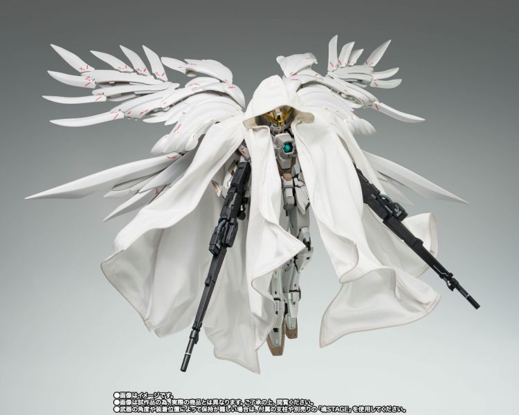 文件:GFFMC Wing Gundam Zero Cloaked Custom official 4.jpg