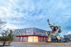 GUNDAM NEXT FUTURE PAVILION.jpg