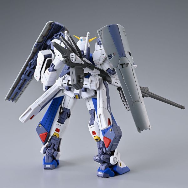 文件:F90高达全距离对应型背面.jpg