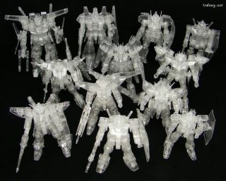 HG高达30周年纪念版透明套装.jpg