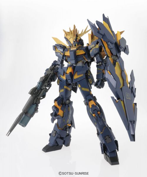 文件:PG16RX-0［N］独角兽高达2号机·报丧女妖·命运女神.jpg