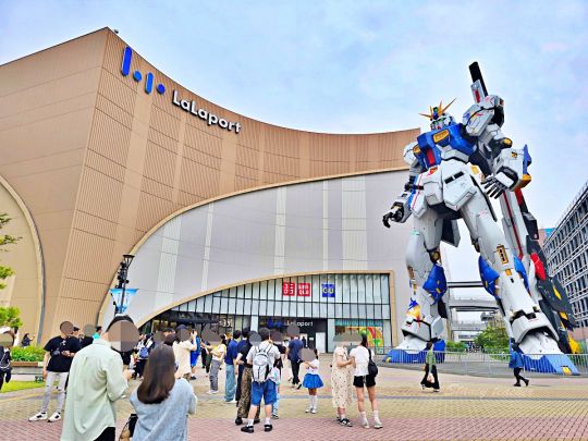 Nu Gundam Fukuoka.jpg