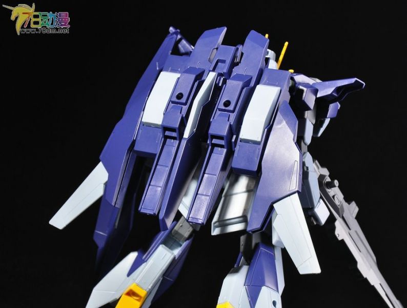 文件:78评测HGBF 闪电高达50.jpg