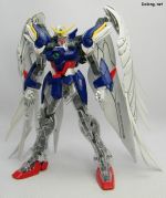 飞翼零式高达30周年特别配色版.jpg