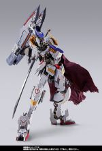 MB Gundam Barabtos 4th Form Boomerang Mace official 2.jpg