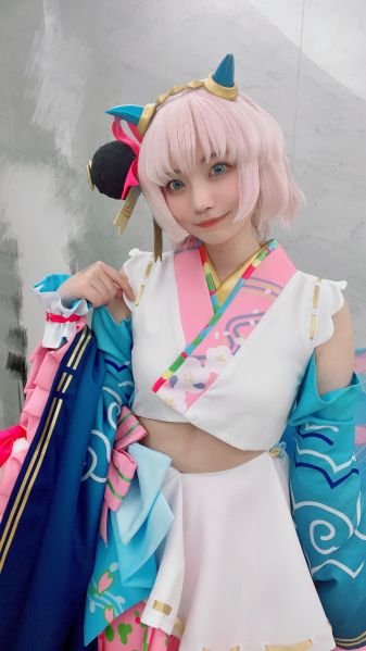 文件:風神雷神coser1.jpg