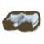 破旧运动鞋.png
