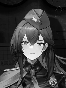 瓦莲娜黑白大头照.png