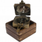 收藏品老式指南针.png
