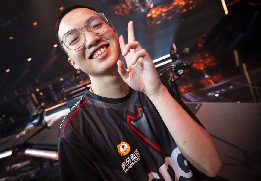 EDG ZmjjKK at VCT22 Champions Istanbul 2.jpg