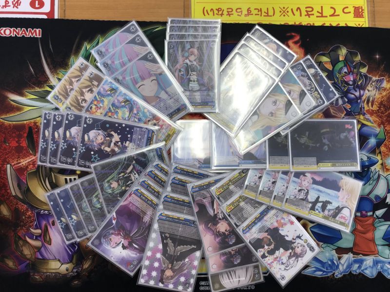 文件:9.12 @Cardbox esaka.jpg